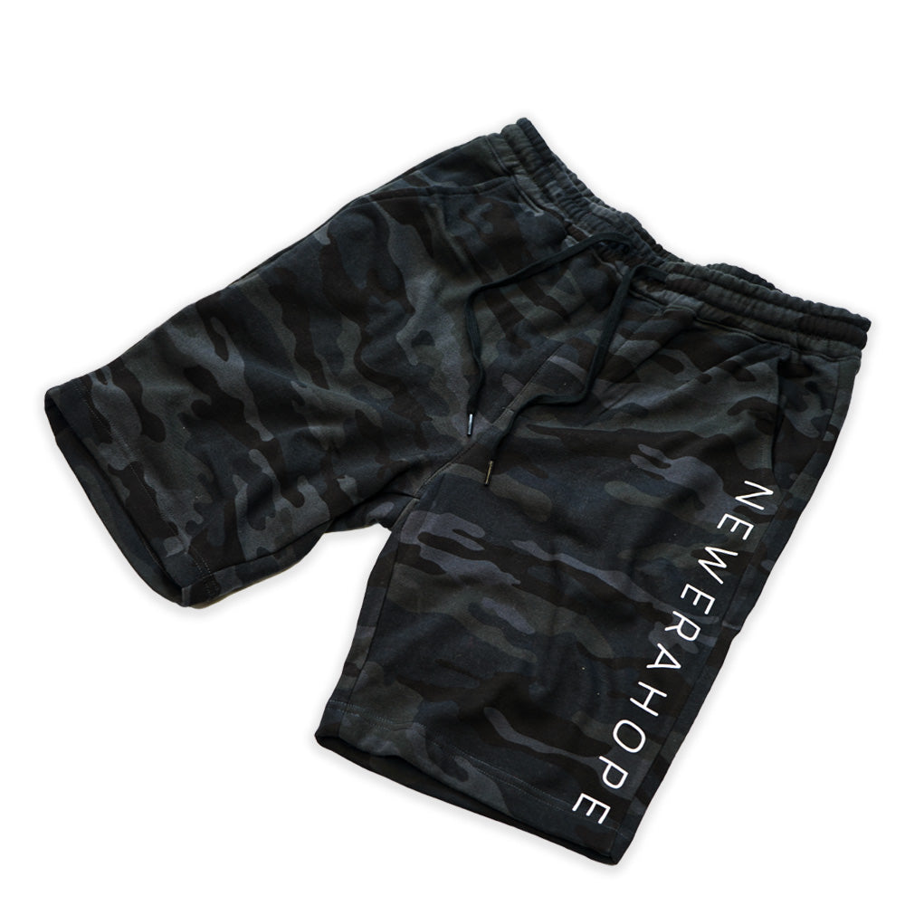 Loose Fit Jogger Shorts - Black Camo